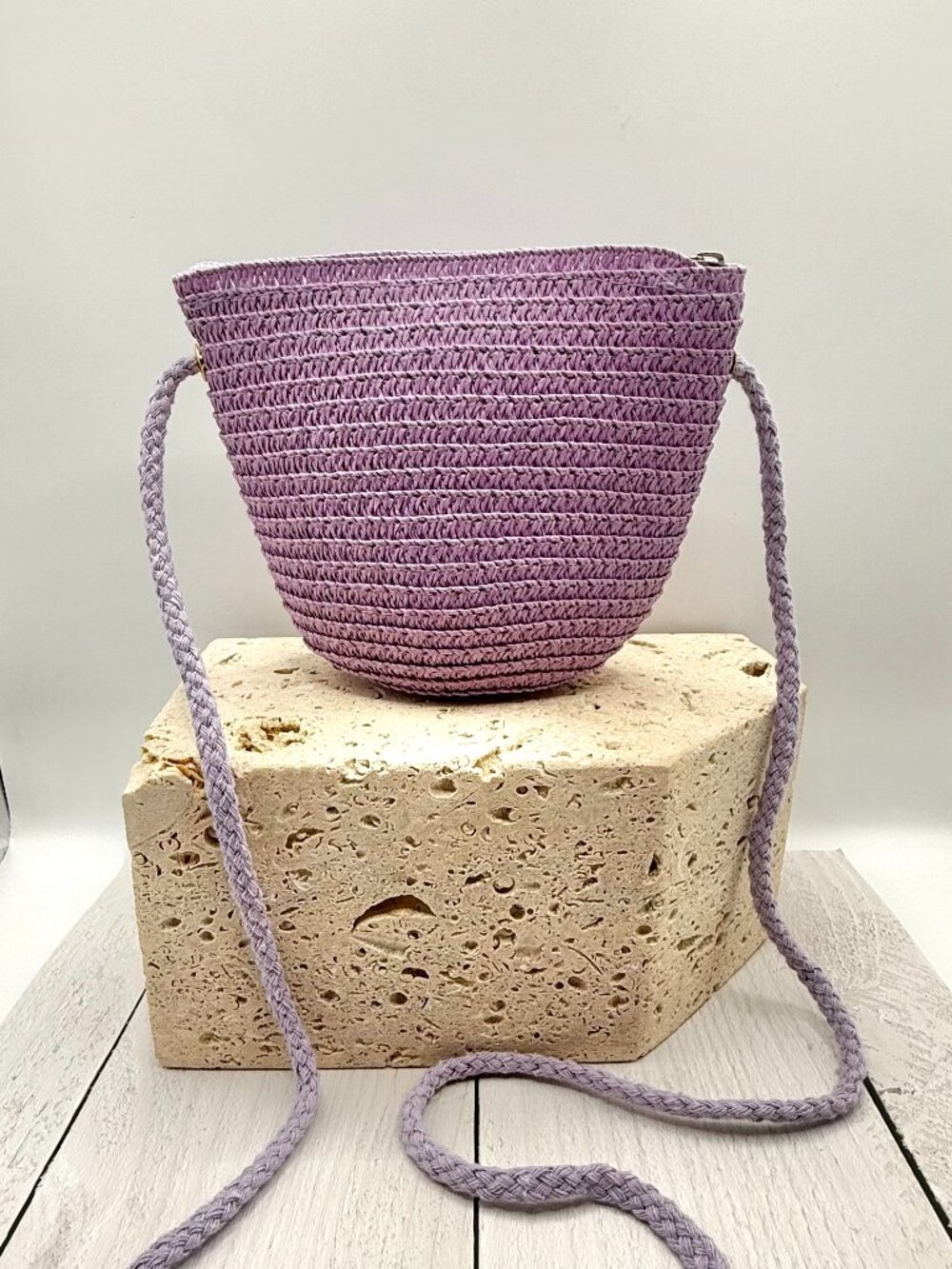 Women's Purple Hand Woven Straw Mini Crossbody Bag Boho Summer Purse NEW - Picture 6 of 9